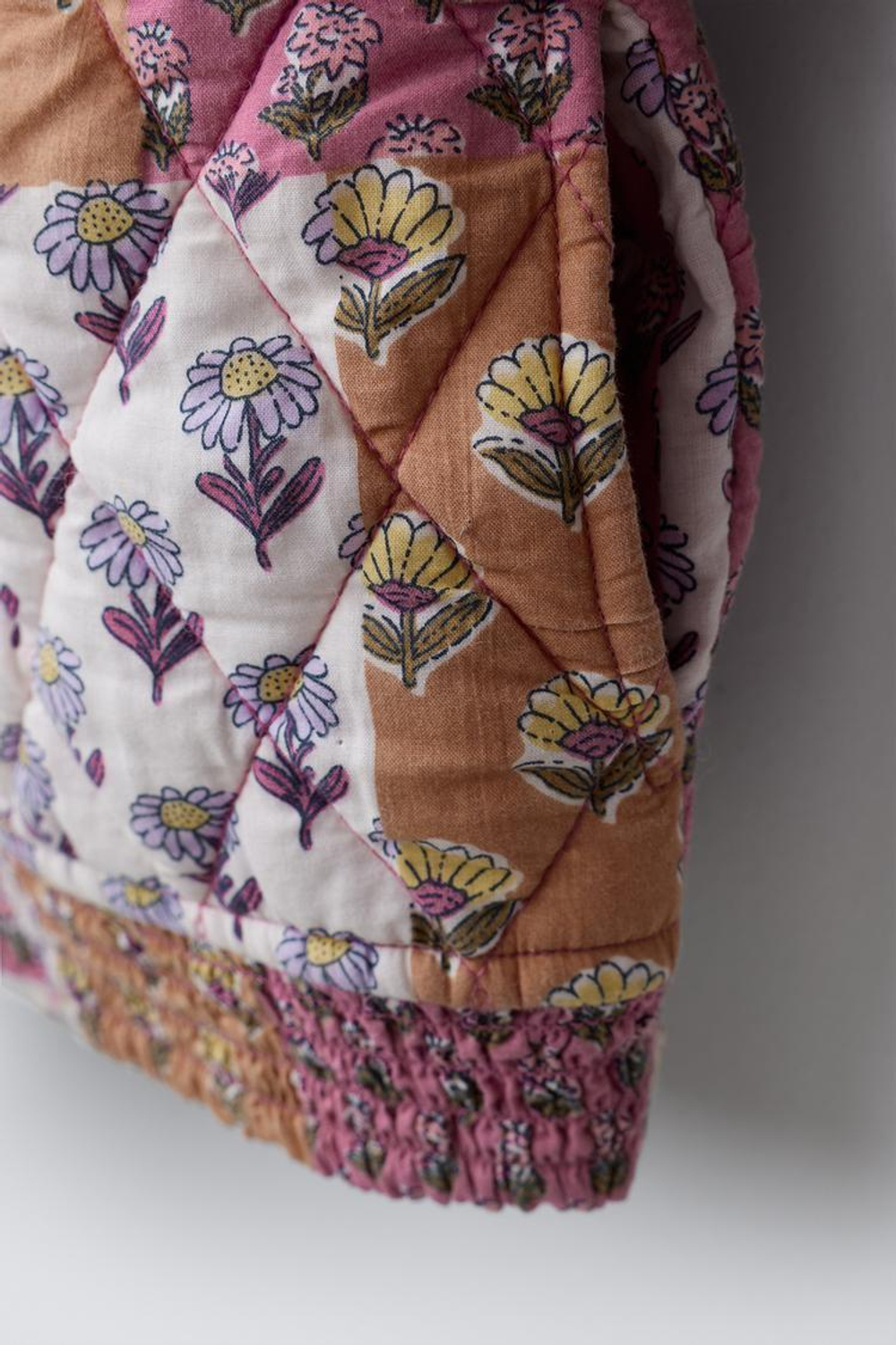 ZARA БОМБЕР В СТИЛЕ ПЭЧВОРК, РАЗНОЦВЕТНЫЙ