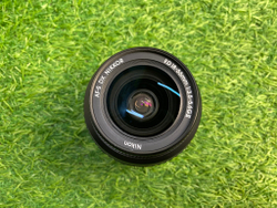 Nikon D5100 + 18-55mm ED II