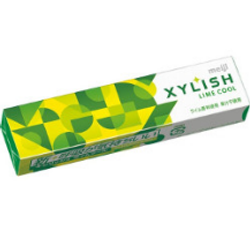 Жевательная резинка с насыщенным лаймово-мятным вкусом 17 г Meiji XYLISH LIME COOL