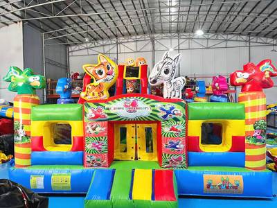 Надувной батут "Звериный мир" ПЛЮС 7*5*4.2 м