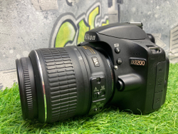 Nikon D3200 kit 18-55mm 3.5-5.6G VR 5000 кадров