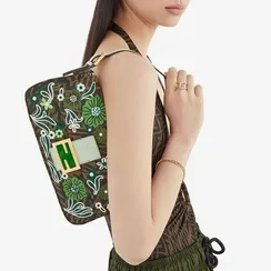 Сумка Fendi из жаккарда с узором FF Vertigo и вышивкой коричневый/зеленый