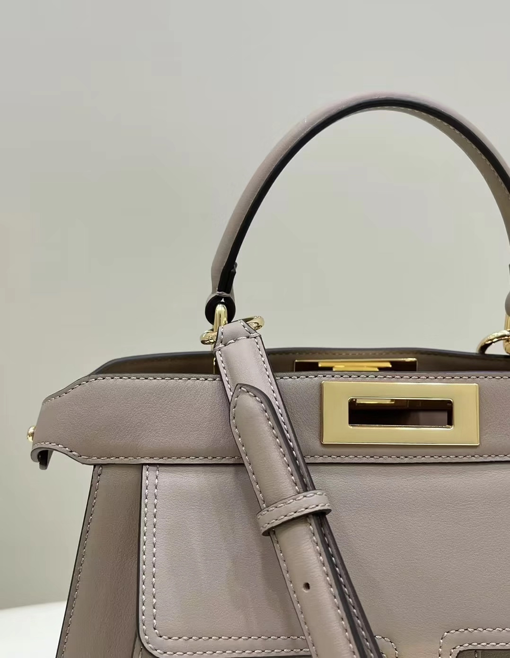 Fendi Peekaboo 33 cm