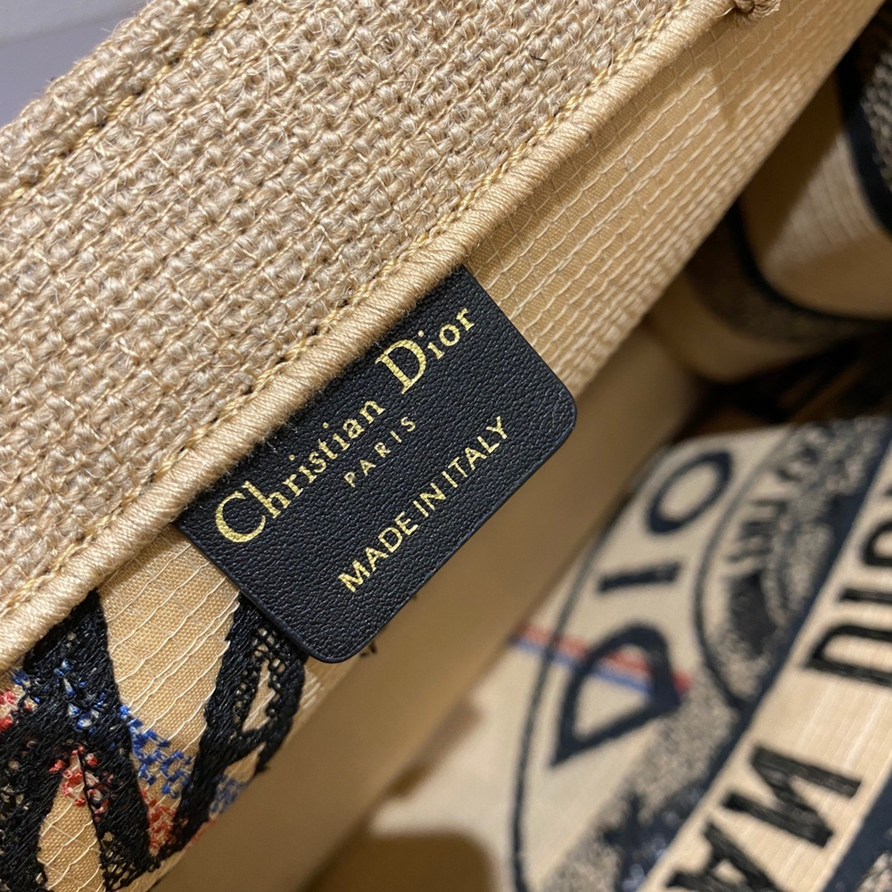 Christian Dior Book Tote 36 cm