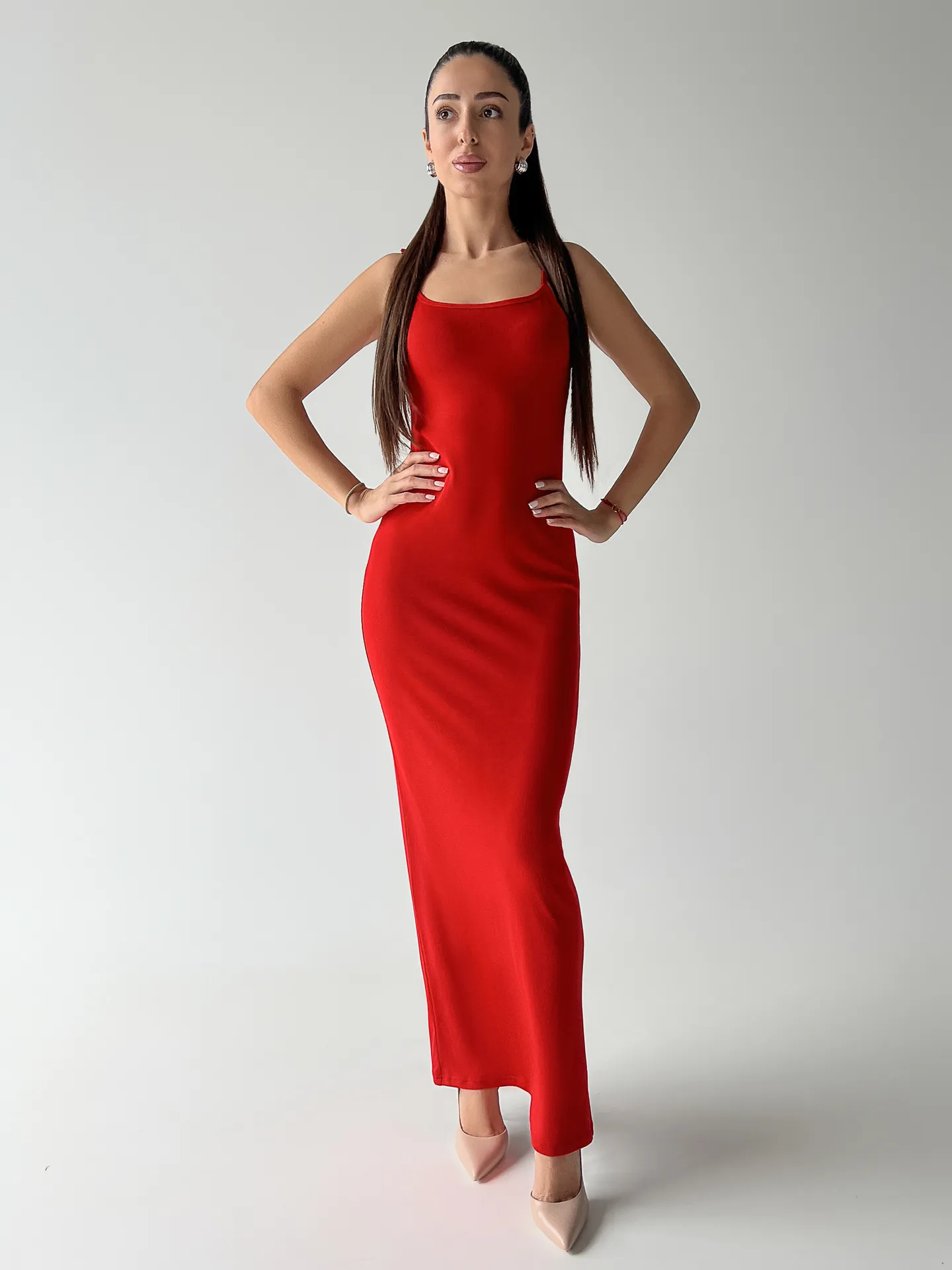 Платье Shopogolik длинное однотонное на тонких лямках с регулировкой/S/Красный