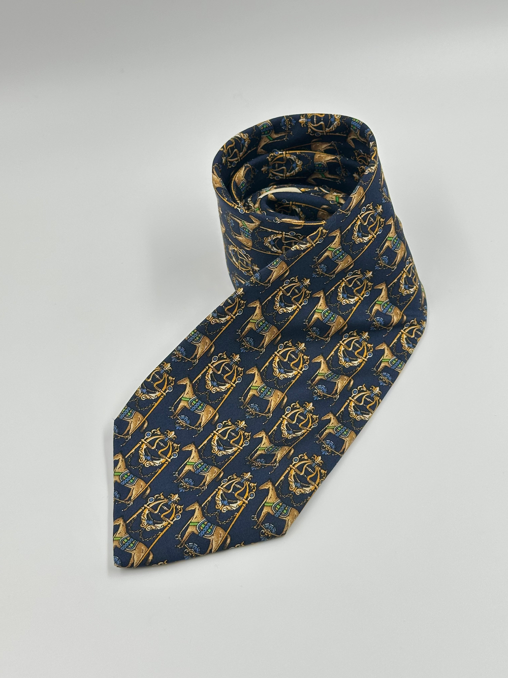 Галстук тёмно-синий с лошадьми Salvatore Ferragamo