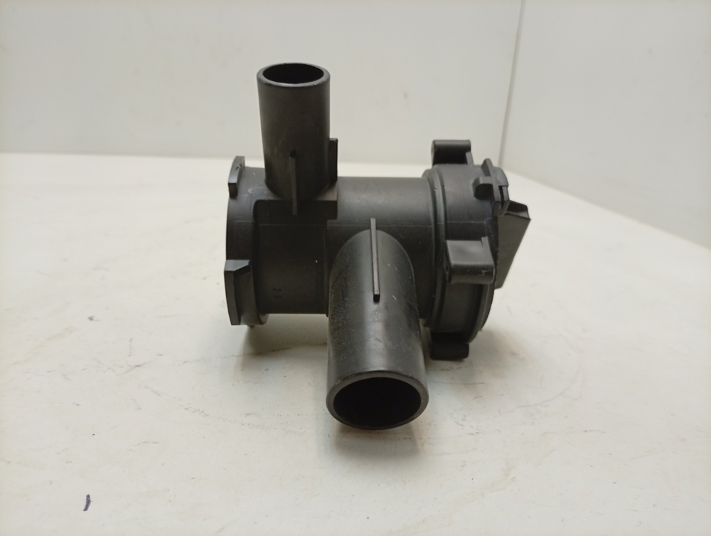 WLF24271CE/02 кт31 Улитка сливного насоса для стиральных машин Bosch 145787 б/у