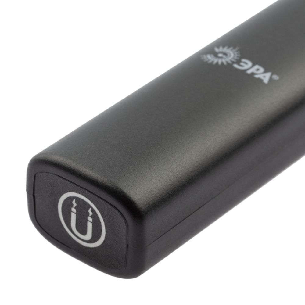 Светодиодный фонарь ЭРА Рабочие Практик RA-701 ручной аккумуляторный с магнитом и клипсой