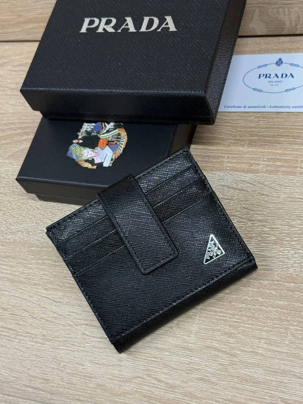 Визитница Prada