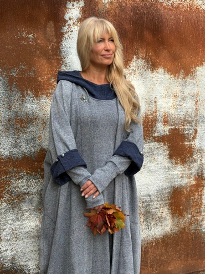 Кафтан с поясом / + башлык