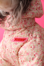 Куртка-пуховик для собак Цветы