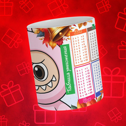 Лабубу с таблицей умножения