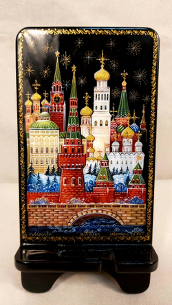 Сувенирная подставка для телефона с росписью Палех "Москва"