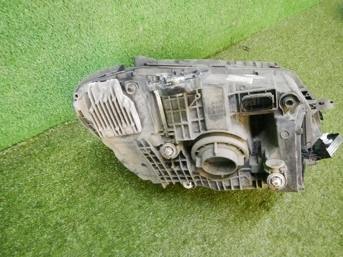 Фара левая Mercedes C w205 (2018-2023) LED