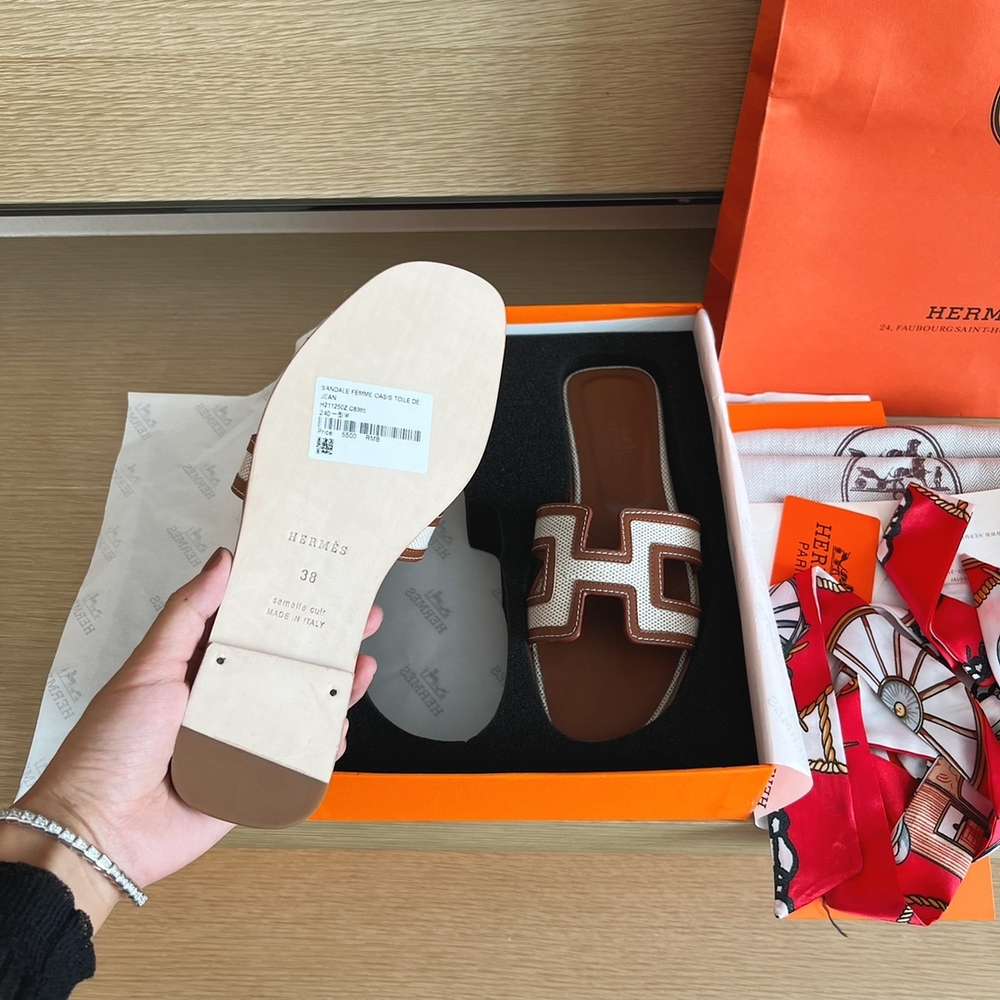 Hermes Oran Sandal
