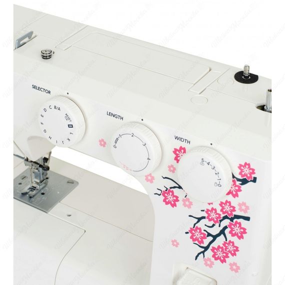 Швейная машина Janome Legend LE-35