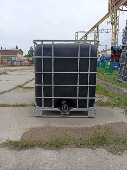 Еврокуб (кубовая емкость) 1000л ЧЕРНЫЙ в обрешетке б/у чистая