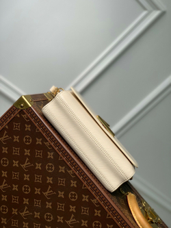 Louis Vuitton Twist West