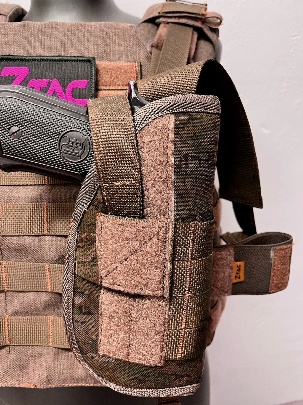 Кобура пистолетная универсальная мультикам ZTAC