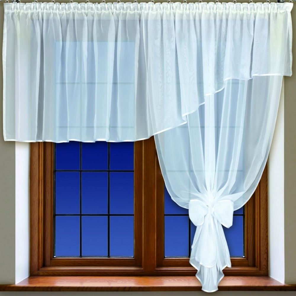 Занавеска из вуали "Ф. БЭЛЛА" на шторной ленте, цвет белый, Польша. Занавеска из вуали "Ф. БЭЛЛА" на шторной ленте, цвет белый, Польша.