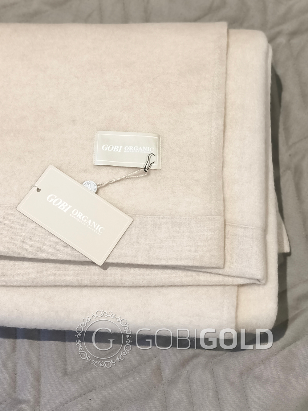 Одеяло тканое из 100% кашемира (GOBI) 135x200 см. - кремовое (ЛЮКС)