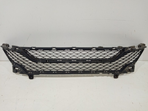 Решетка бампера /Lada XRay Cross/ нижняя (LADA)