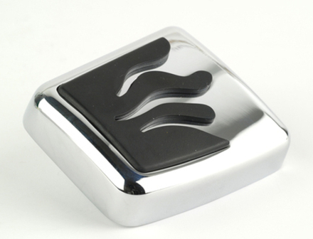 42841-03 Хромированная накладка педали тормоза Harley-Davidson® Flame