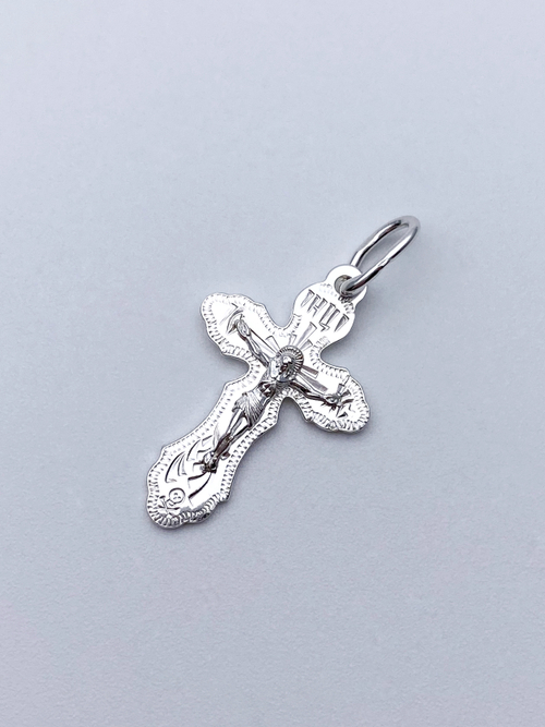 Крест из серебра/Без покрытия/С подвижным ухом/С алмазной огранкой