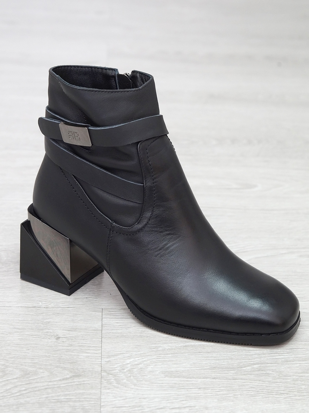 Полусапожки женские SUMMER GIRL YP9113A