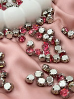 Стразы пришивные в цапах розовые (малиновые)