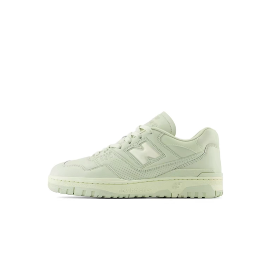 New Balance 550 "Deep Lichen Green"