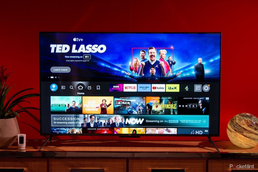 LG QNED83 55-inch Ultra HD 4K Smart QNED TV (2024)