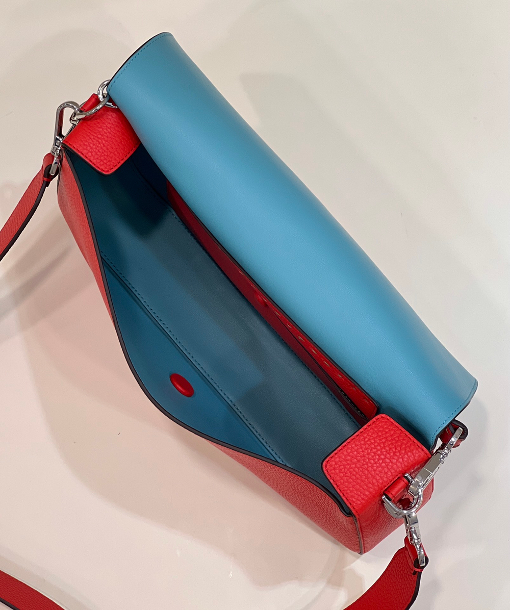 Fendi Baguette Bag 32 cm