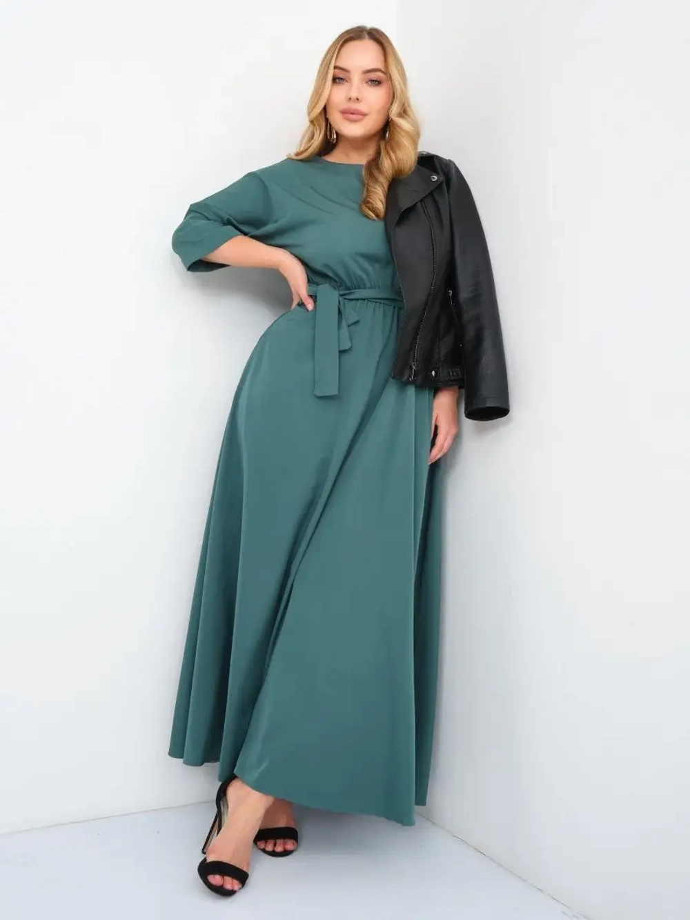 Платье на резинке с поясом