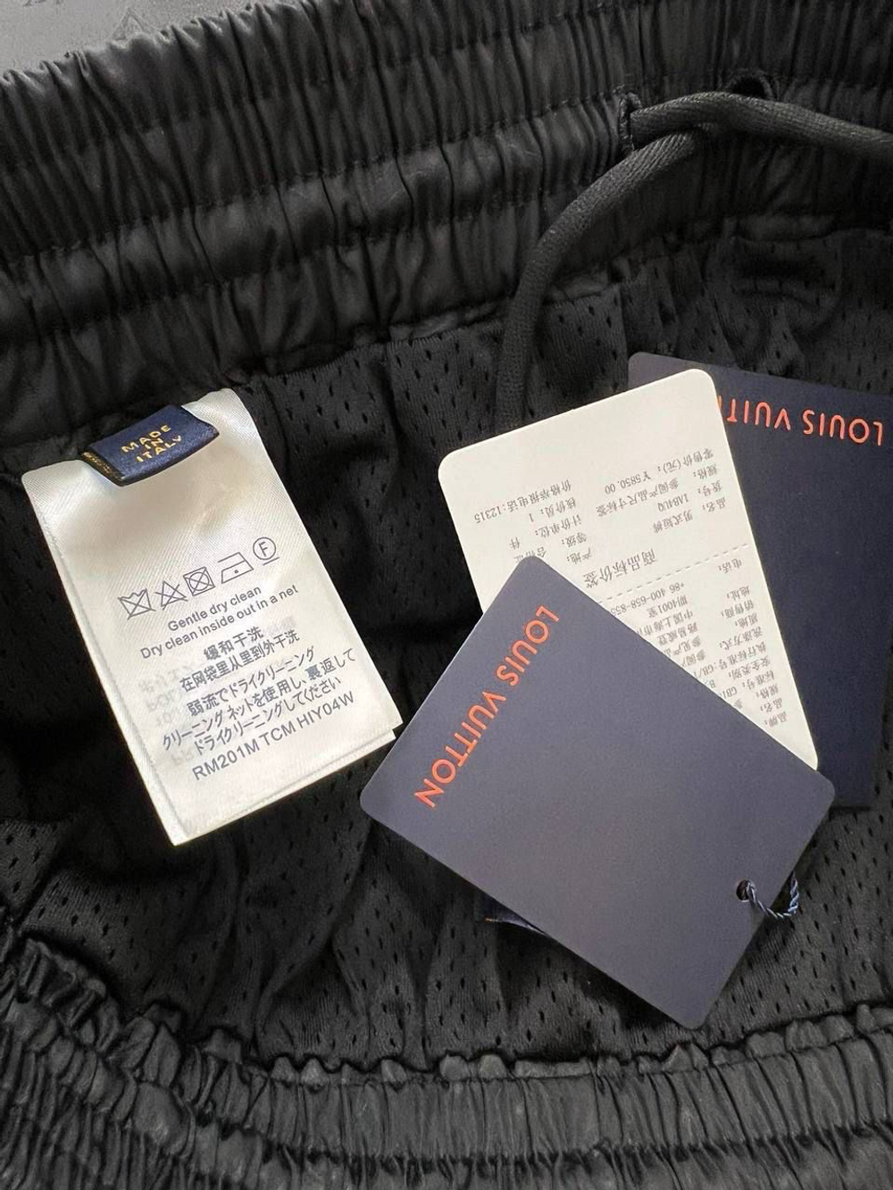 Шорты Louis Vuitton