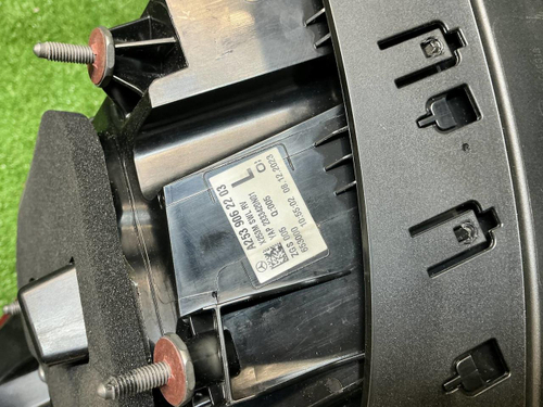 Фонарь левый внешний Mercedes GLC X253 (2019-2022)