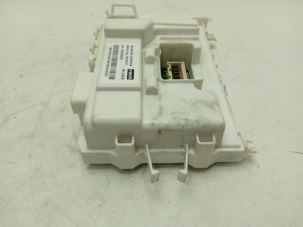 IWSD51051 кт129 Электронный модуль для стиральной машины Indesit 215013813 б/у