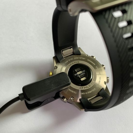 Кабель питания-данных Garmin USB для MARQ