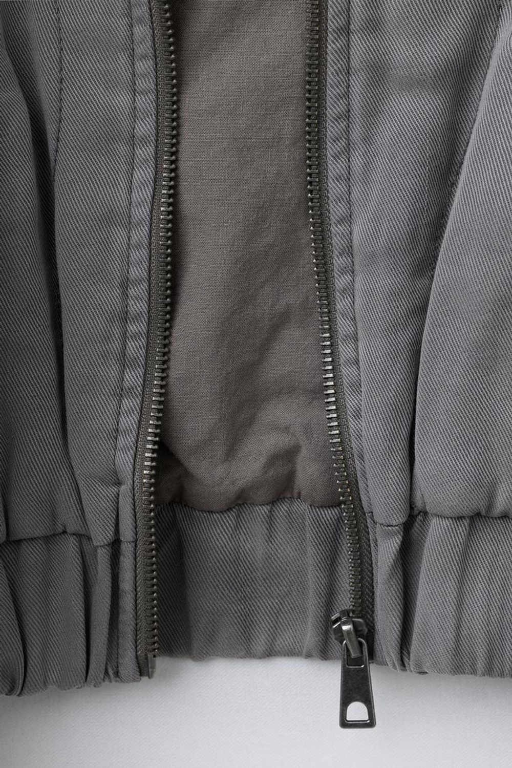 ZARA СТЕГАНАЯ КУРТКА СВОБОДНОГО КРОЯ, АНТРАЦИТОВО-СЕРЫЙ