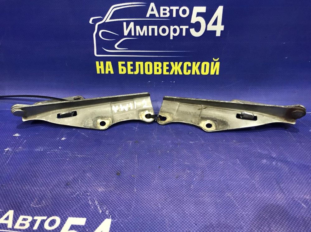 Петля капота левая NISSAN EXPERT 2001