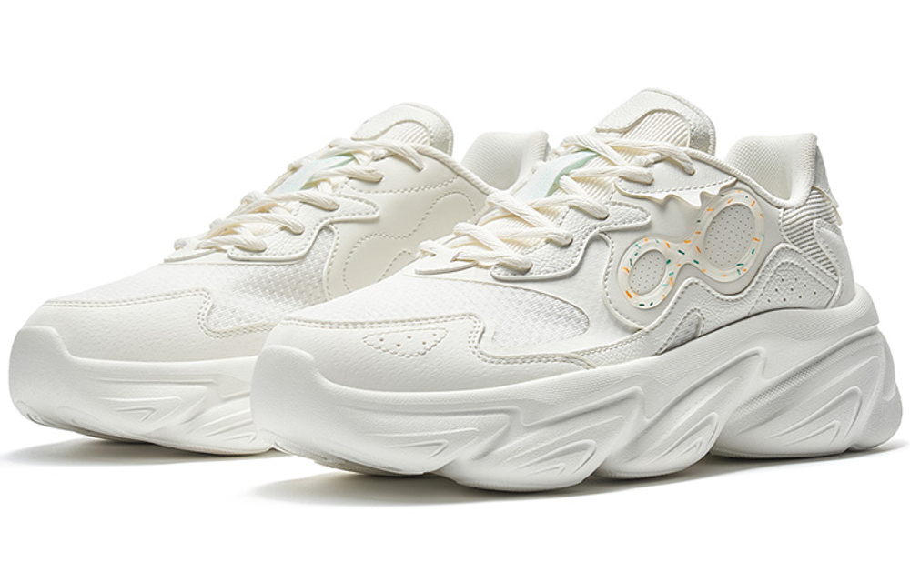 XTEP Claw Shoes 2.0 Slip Resistant Abrasion Resistant Low top Sports Casual Shoes Women"s Sail White