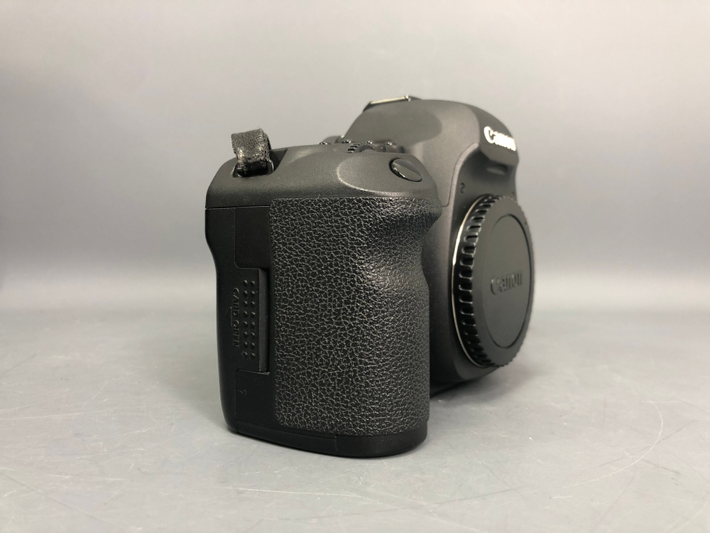 Canon EOS 5D Mark II (33.700 кадров)