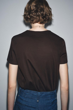 ZARA ХЛОПКОВАЯ ФУТБОЛКА, КОРИЧНЕВЫЙ