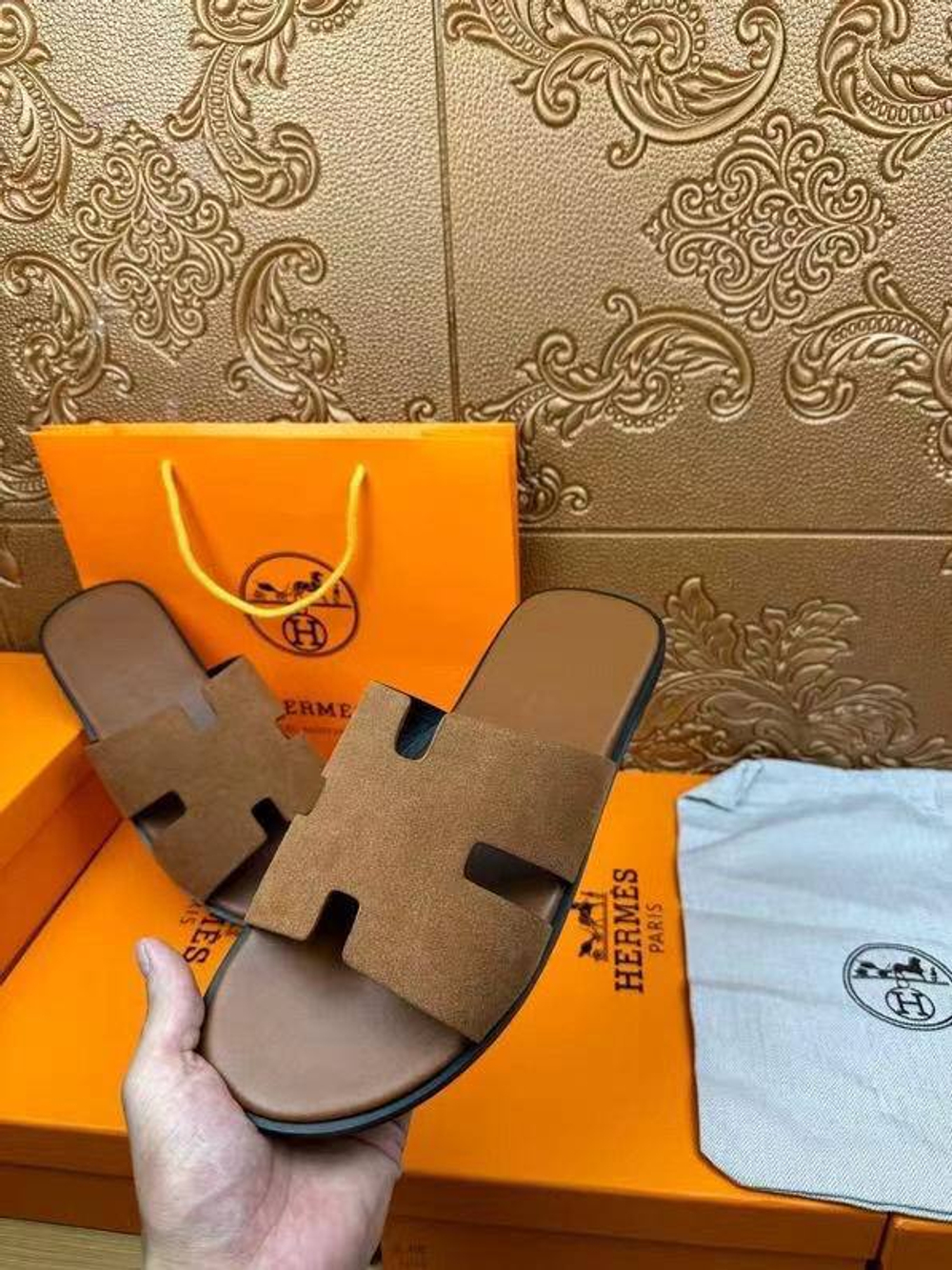 Шлепки Hermes