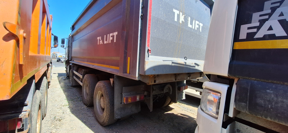 ТК ЛИФТ 7066* на шасси FAW CA 3310 8x4 Самосвал 7066-FC 	(Дизельный, 11,1 л, 420 л.с., МТ)