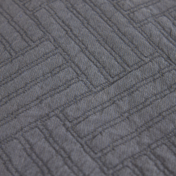 Покрывало 150x200 Claire Batiste Atelier Tilt черное