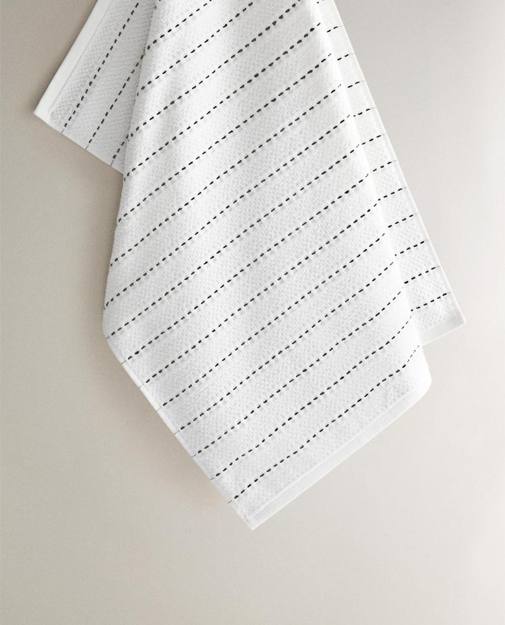 ZARA HOME МАХРОВОЕ КУХОННОЕ ПОЛОТЕНЦЕ, ЭКРЮ