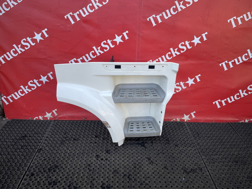 Корпус подножек правый 2019г.