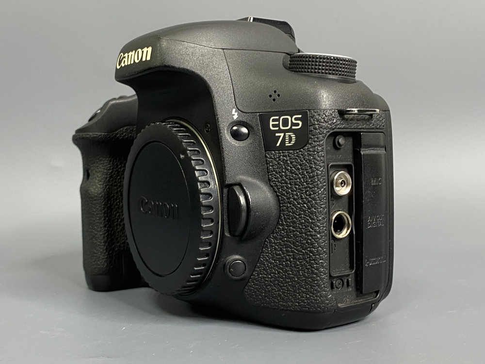 Canon EOS 7D 111.000 кадров