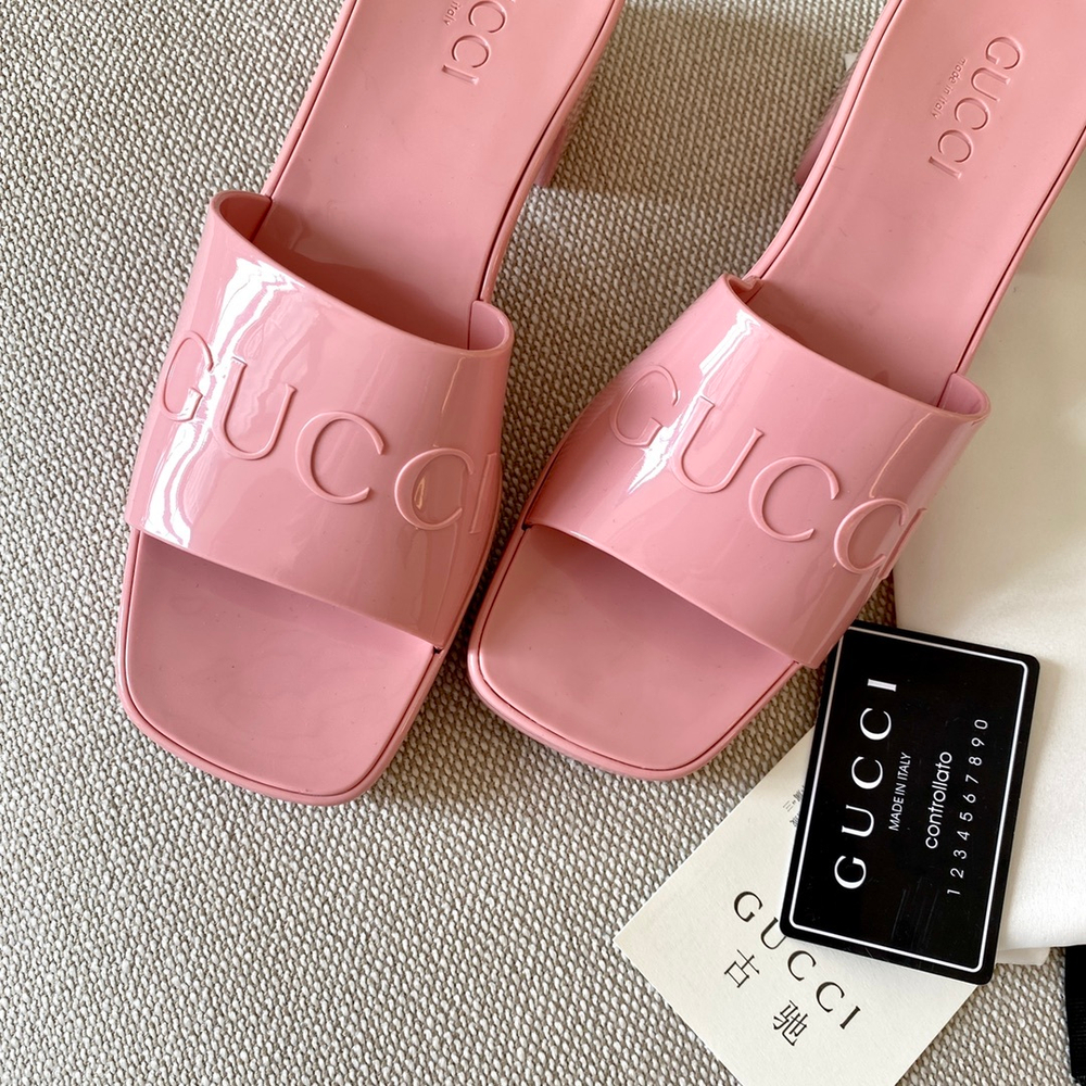Gucci Rubber Slide Sandal